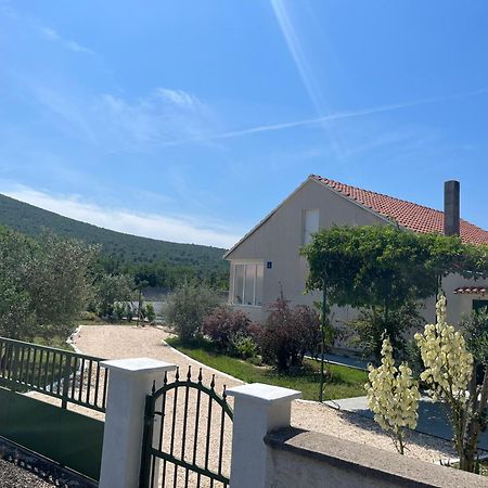Villa Mediterranean Olive WaterfallsKRKA-Croatia Gulin Exterior foto